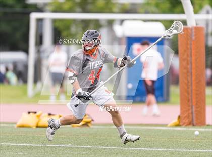 Thumbnail 3 in Newton North vs. Xaverian Brothers (MIAA Division 1 South Quarterfinal) photogallery.