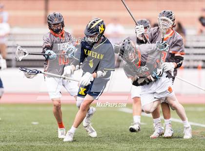 Thumbnail 2 in Newton North vs. Xaverian Brothers (MIAA Division 1 South Quarterfinal) photogallery.