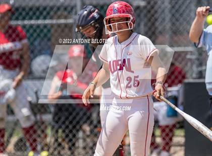 Thumbnail 2 in Los Alamitos vs. Orange Lutheran photogallery.
