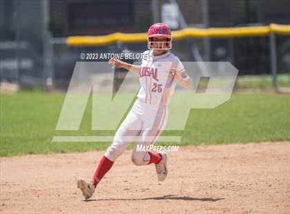 Thumbnail 3 in Los Alamitos vs. Orange Lutheran photogallery.