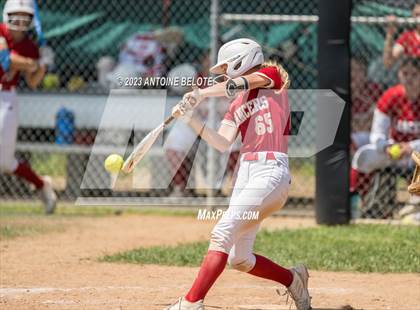 Thumbnail 1 in Los Alamitos vs. Orange Lutheran photogallery.