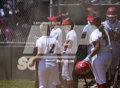 Thumbnail 3 in Los Alamitos vs. Orange Lutheran photogallery.