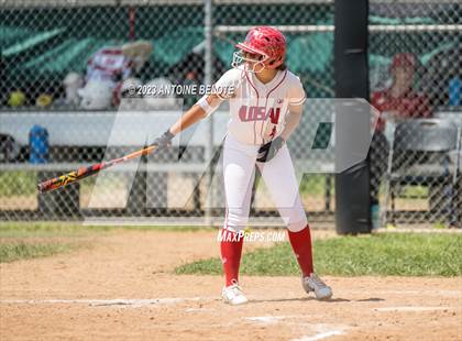 Thumbnail 1 in Los Alamitos vs. Orange Lutheran photogallery.