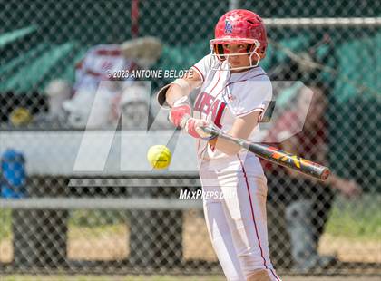 Thumbnail 1 in Los Alamitos vs. Orange Lutheran photogallery.