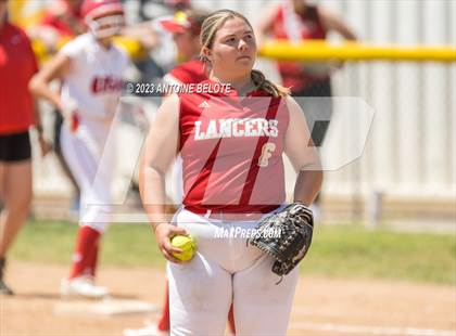 Thumbnail 1 in Los Alamitos vs. Orange Lutheran photogallery.