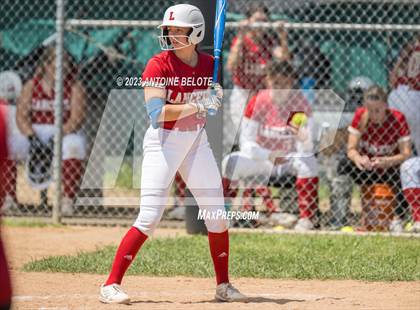 Thumbnail 1 in Los Alamitos vs. Orange Lutheran photogallery.