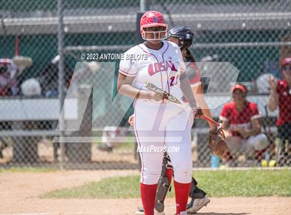 Thumbnail 3 in Los Alamitos vs. Orange Lutheran photogallery.