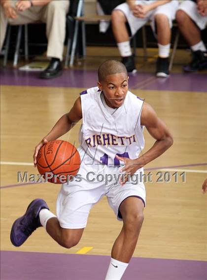 Thumbnail 1 in Pioneer Valley vs. Righetti photogallery.