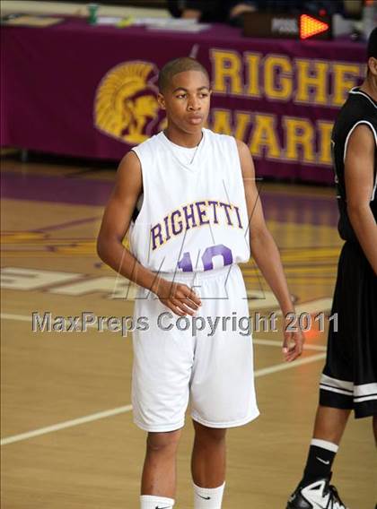 Thumbnail 3 in Pioneer Valley vs. Righetti photogallery.