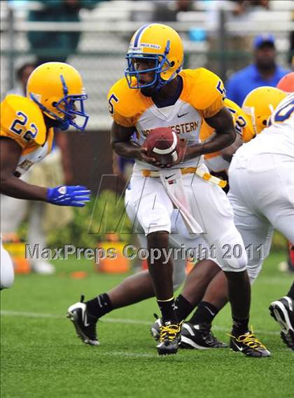 Thumbnail 1 in Northwestern @ Hialeah-Miami Lakes photogallery.