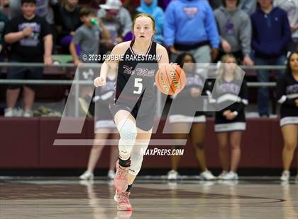 Thumbnail 3 in Martins Mill vs. LaPoynor (UIL 2A Regional Final Playoff) photogallery.