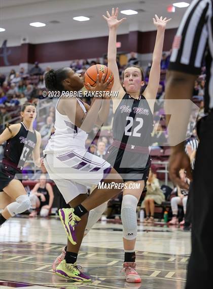 Thumbnail 1 in Martins Mill vs. LaPoynor (UIL 2A Regional Final Playoff) photogallery.