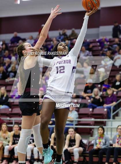 Thumbnail 1 in Martins Mill vs. LaPoynor (UIL 2A Regional Final Playoff) photogallery.