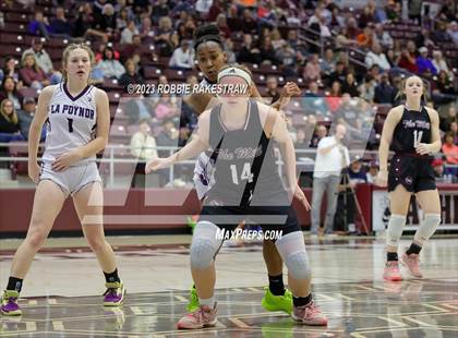 Thumbnail 3 in Martins Mill vs. LaPoynor (UIL 2A Regional Final Playoff) photogallery.