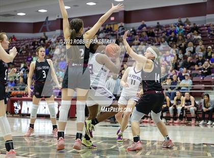 Thumbnail 2 in Martins Mill vs. LaPoynor (UIL 2A Regional Final Playoff) photogallery.