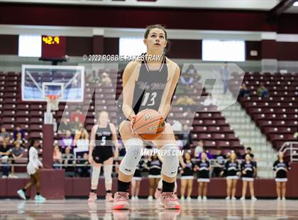 Thumbnail 2 in Martins Mill vs. LaPoynor (UIL 2A Regional Final Playoff) photogallery.