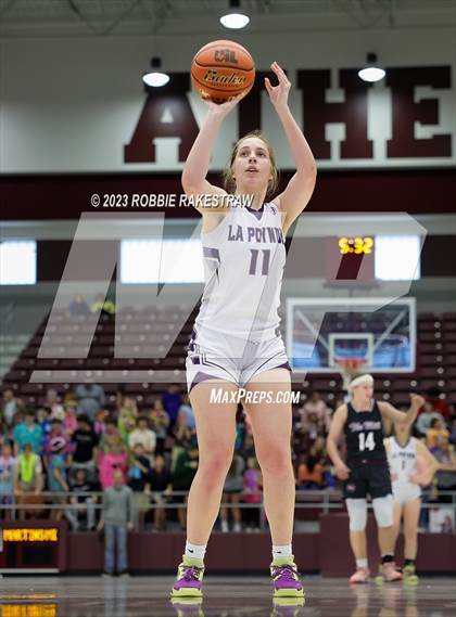 Thumbnail 2 in Martins Mill vs. LaPoynor (UIL 2A Regional Final Playoff) photogallery.