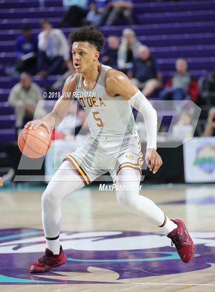 Thumbnail 2 in O'Dea vs. Gonzaga (City of Palms Classic) photogallery.