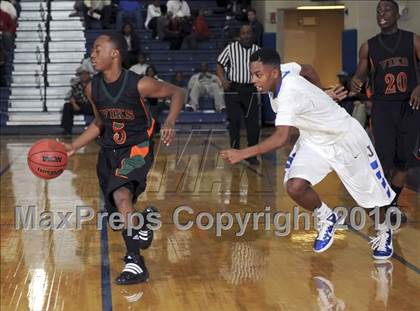 Thumbnail 1 in Johnson vs. Huffman photogallery.