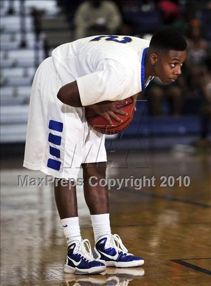 Thumbnail 2 in Johnson vs. Huffman photogallery.