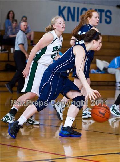 Thumbnail 3 in John Cooper vs Casady (SPC Div II Championship) photogallery.