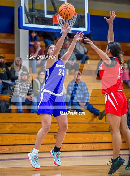Thumbnail 1 in Harrison vs Flippin (Mountain Home Jr Invitational) photogallery.