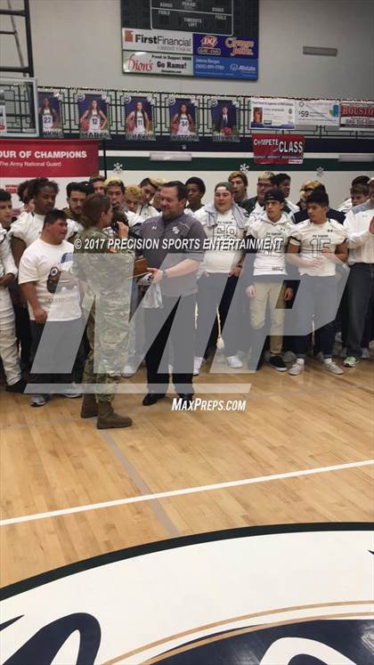 Thumbnail 3 in Rio Rancho TOC Ceremony photogallery.
