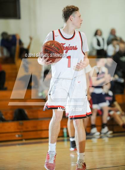 Thumbnail 3 in Campolindo vs. Lincoln (Modesto Christian Holiday Hoops Classic) photogallery.