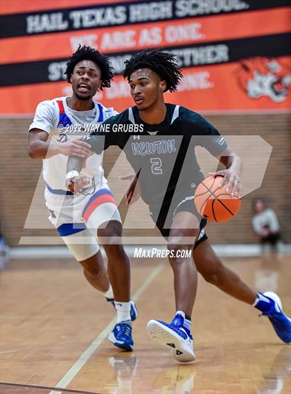 Thumbnail 1 in Newton @ Duncanville (Red River Hoopfest) photogallery.