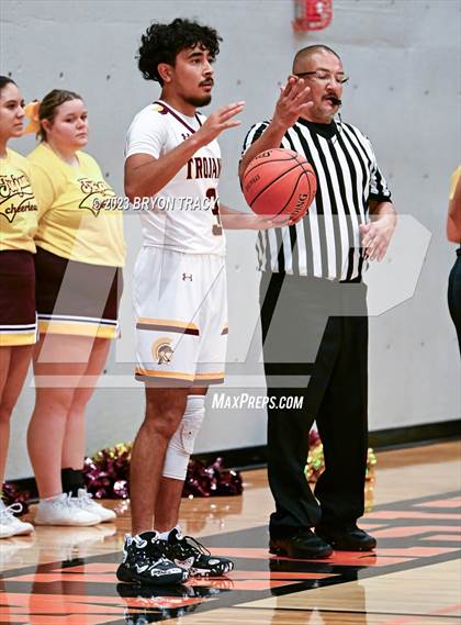 Thumbnail 3 in Cheyenne Wells vs. Stanton County photogallery.