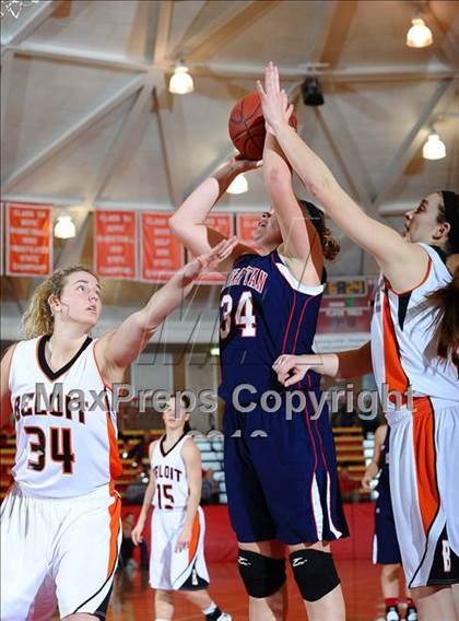 Thumbnail 3 in Beloit vs. Manhattan (McPherson Optimist Tournament) photogallery.