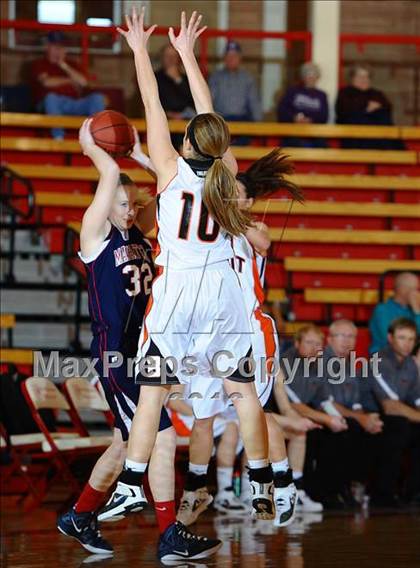 Thumbnail 3 in Beloit vs. Manhattan (McPherson Optimist Tournament) photogallery.