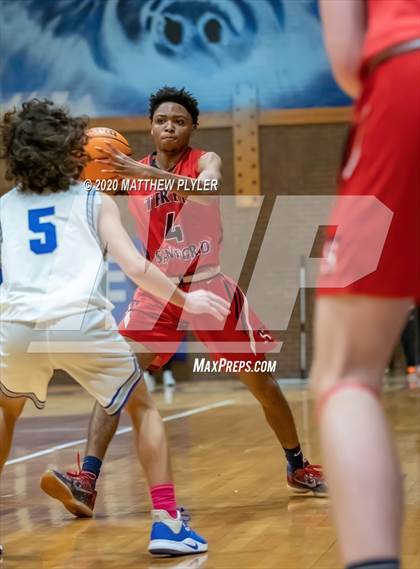 Thumbnail 2 in Terry Sanford @ Westover photogallery.