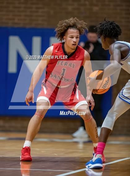 Thumbnail 1 in Terry Sanford @ Westover photogallery.