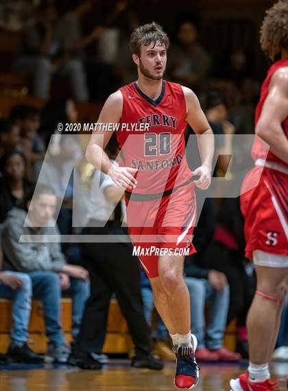 Thumbnail 1 in Terry Sanford @ Westover photogallery.