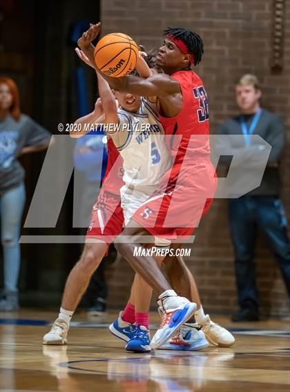 Thumbnail 2 in Terry Sanford @ Westover photogallery.