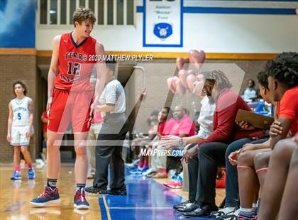 Thumbnail 2 in Terry Sanford @ Westover photogallery.