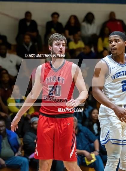 Thumbnail 2 in Terry Sanford @ Westover photogallery.