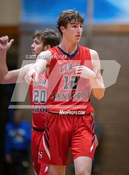 Thumbnail 3 in Terry Sanford @ Westover photogallery.