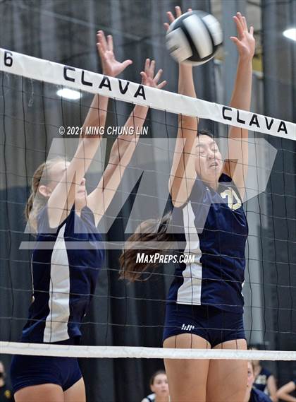 Thumbnail 2 in Yucaipa vs. Upland (Queen's Court Tournament) photogallery.