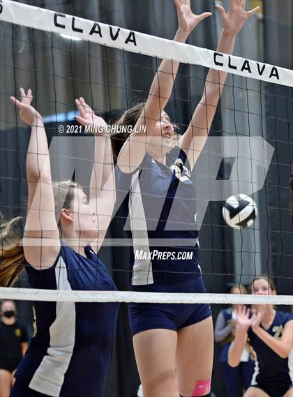 Thumbnail 3 in Yucaipa vs. Upland (Queen's Court Tournament) photogallery.