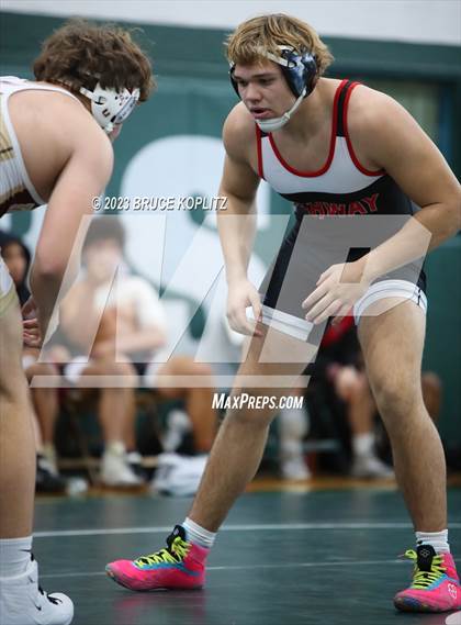 Thumbnail 3 in Quad Match @ New Providence photogallery.
