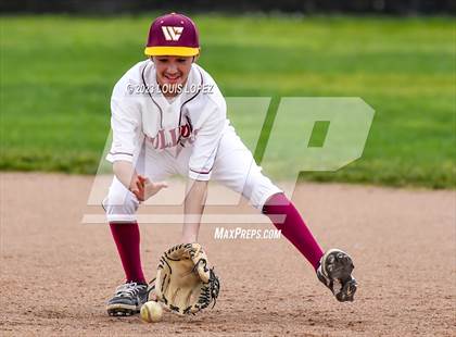Thumbnail 3 in Alta Loma @ West Covina photogallery.