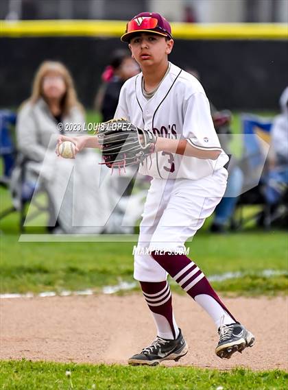 Thumbnail 3 in Alta Loma @ West Covina photogallery.