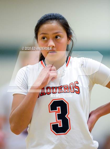 Thumbnail 3 in Fernley vs. Spring Creek (NIAA 3A Northern Semifinals) photogallery.