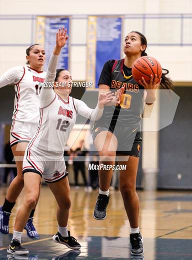 Aragon vs. Menlo-Atherton (Newark Optimist Club Holiday Classic)