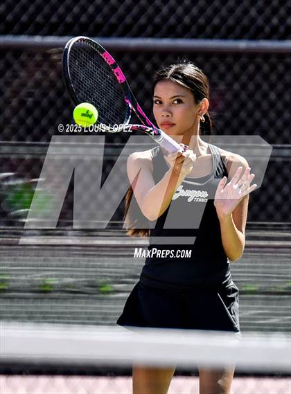 Thumbnail 3 in JV: Yorba Linda @ Canyon photogallery.