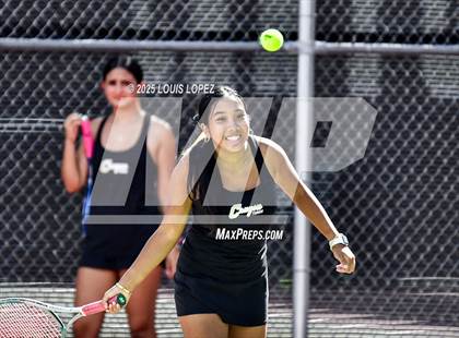 Thumbnail 2 in JV: Yorba Linda @ Canyon photogallery.