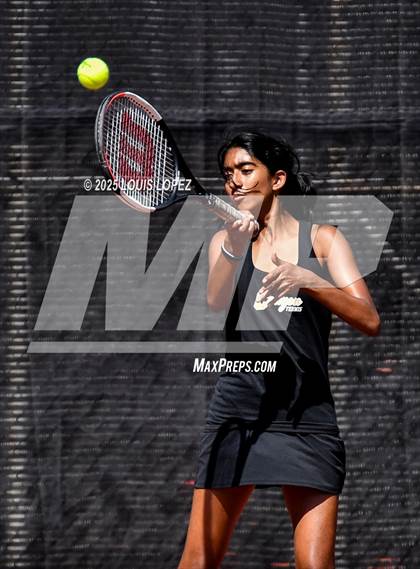 Thumbnail 1 in JV: Yorba Linda @ Canyon photogallery.
