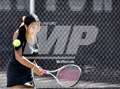 Thumbnail 2 in JV: Yorba Linda @ Canyon photogallery.